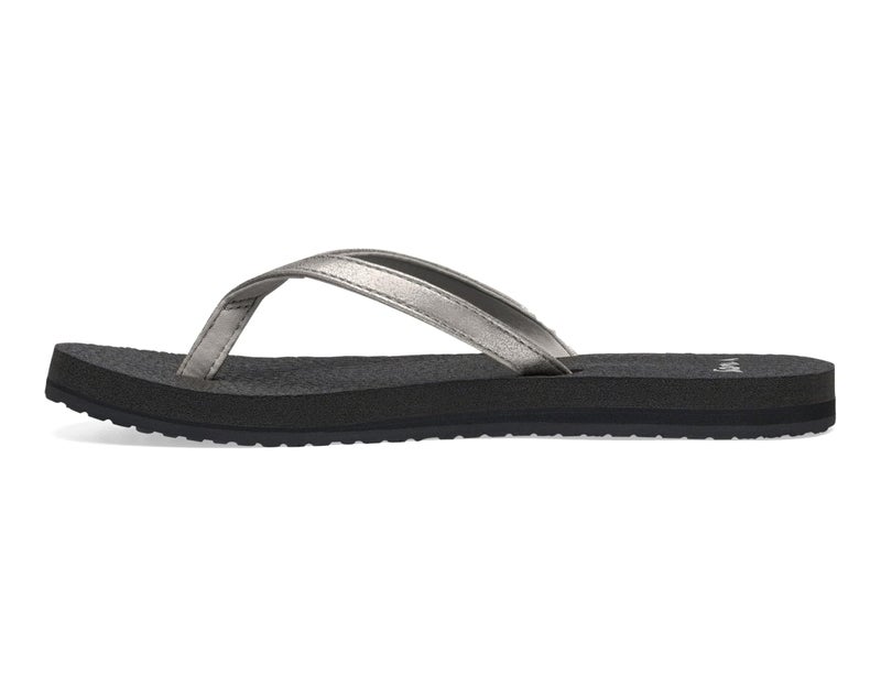 Sanuk Yoga Spree | Yoga Mat Footbed | Flip Flops for Women | Yoga Sandals For Women | Women's Beach Sandals, Silver, 9 - Image 3